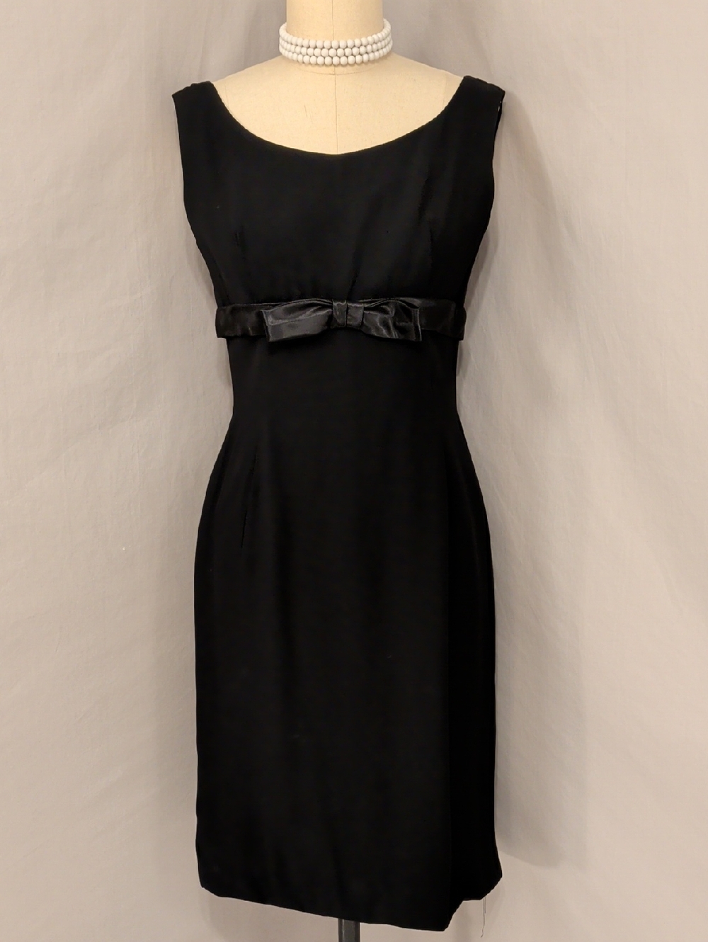Vintage 60s Black Sleeveless Midi Dress w Satin Waist Bow Classy Classic SeeMeas